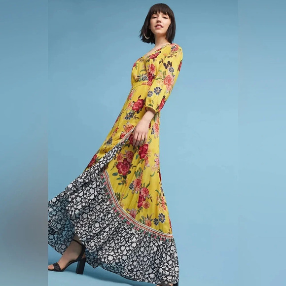 FARM Rio Dresses & Skirts - FARM RIO Sunlit Floral Maxi Wrap Dress size XS. Boho ruffled hem